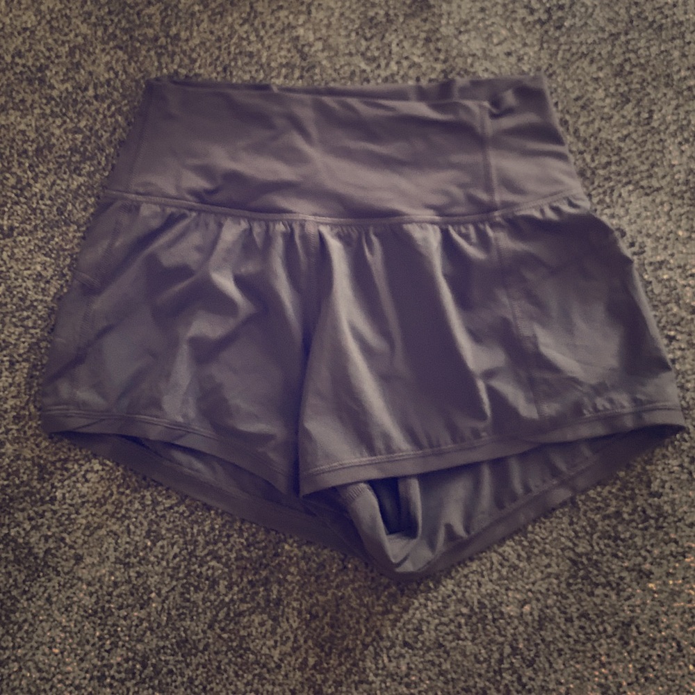 Lululemon featherlight shorts, size 6